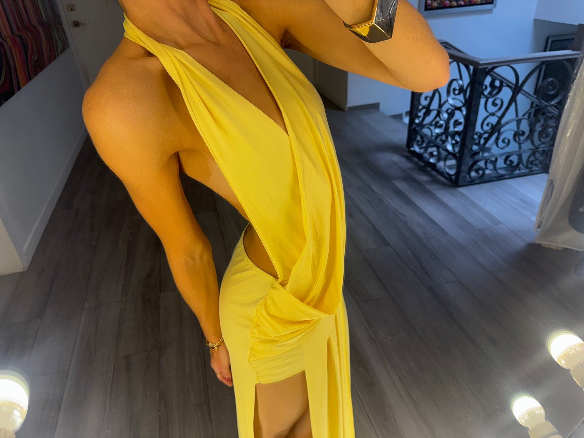The “Tamara” Backless