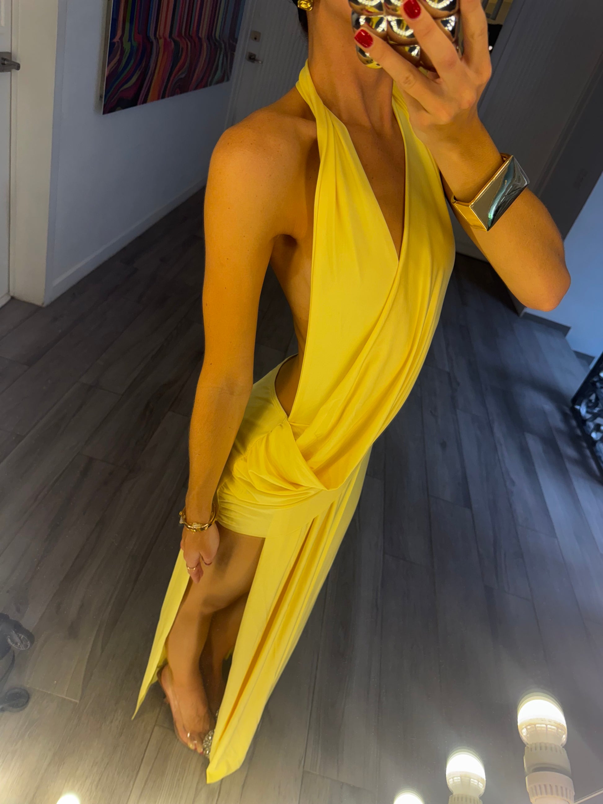 The “Tamara” Backless