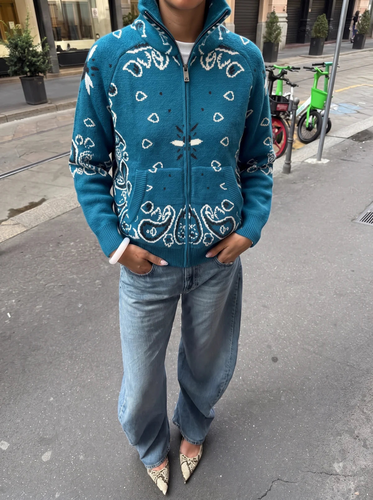 TURQUOISE ZIP UP
