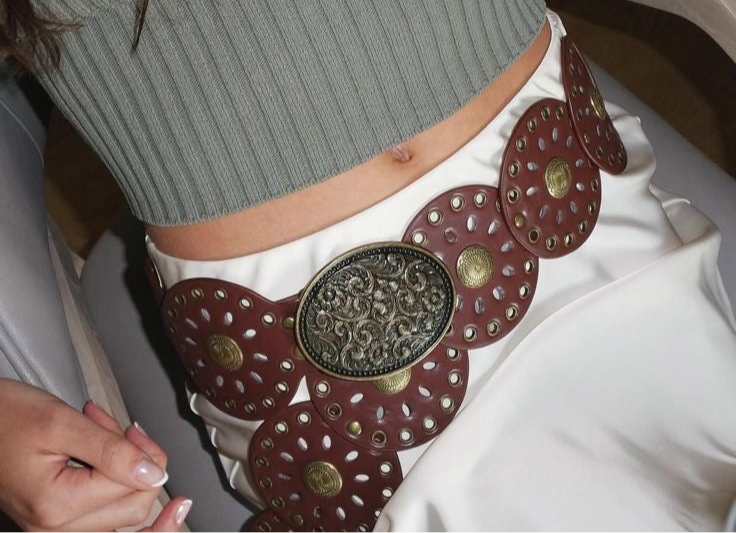 Bohoa: Looped “Circled” Belt