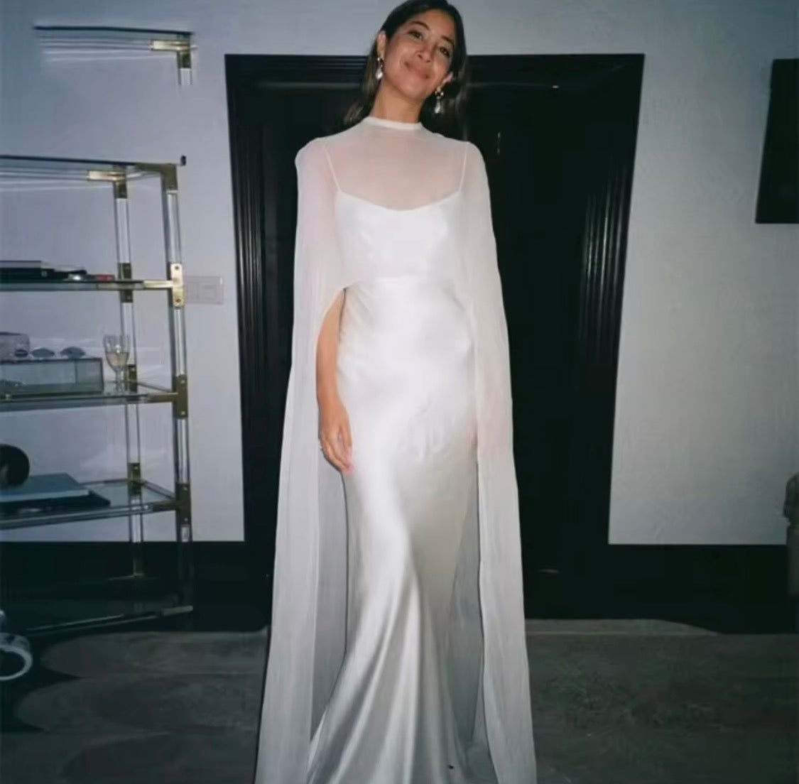 WHITE CAPE