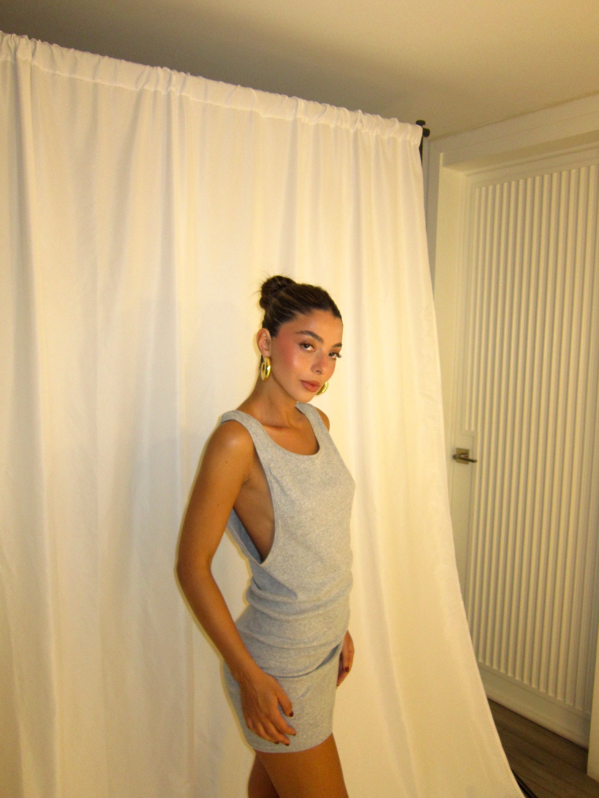 Tank in grey