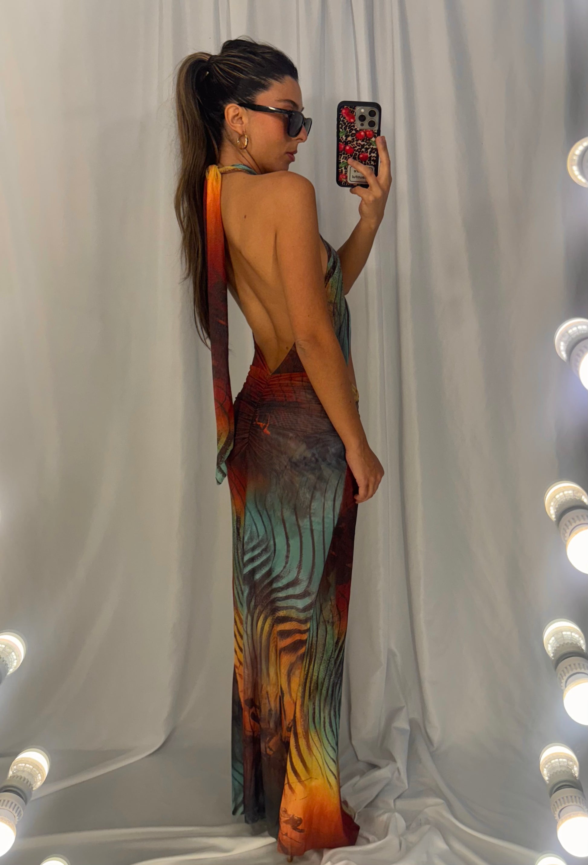 “Jaded-Lndn” Tropical