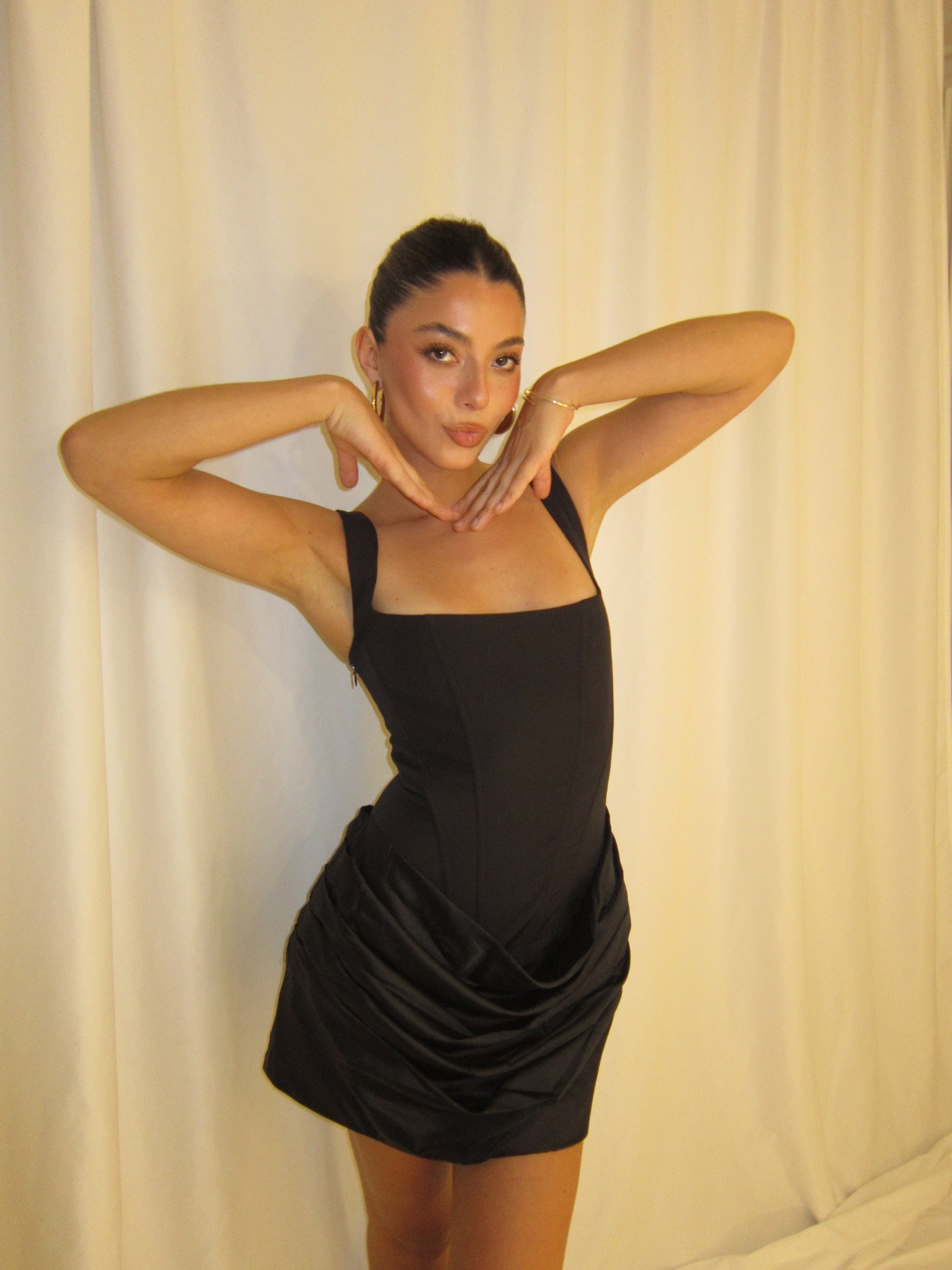 Corset Mini in “ Black “