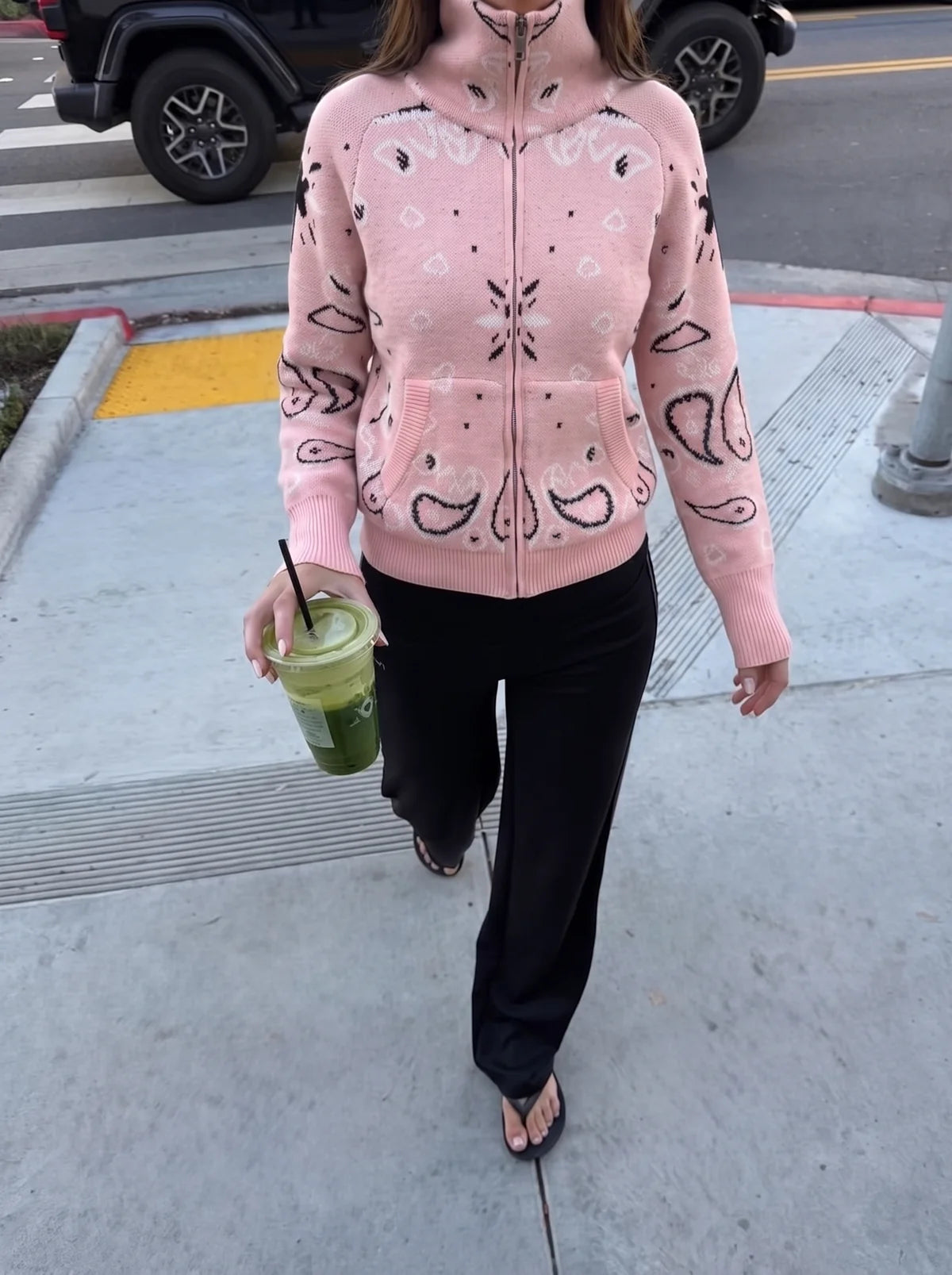 BABY PINK ZIP UP