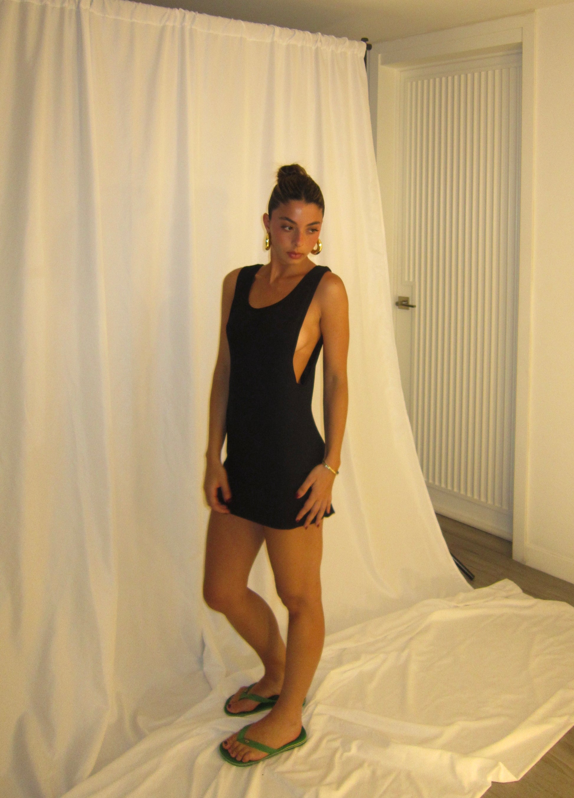 Tank in black