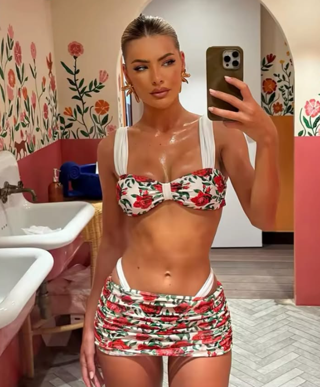 Roses Bikini