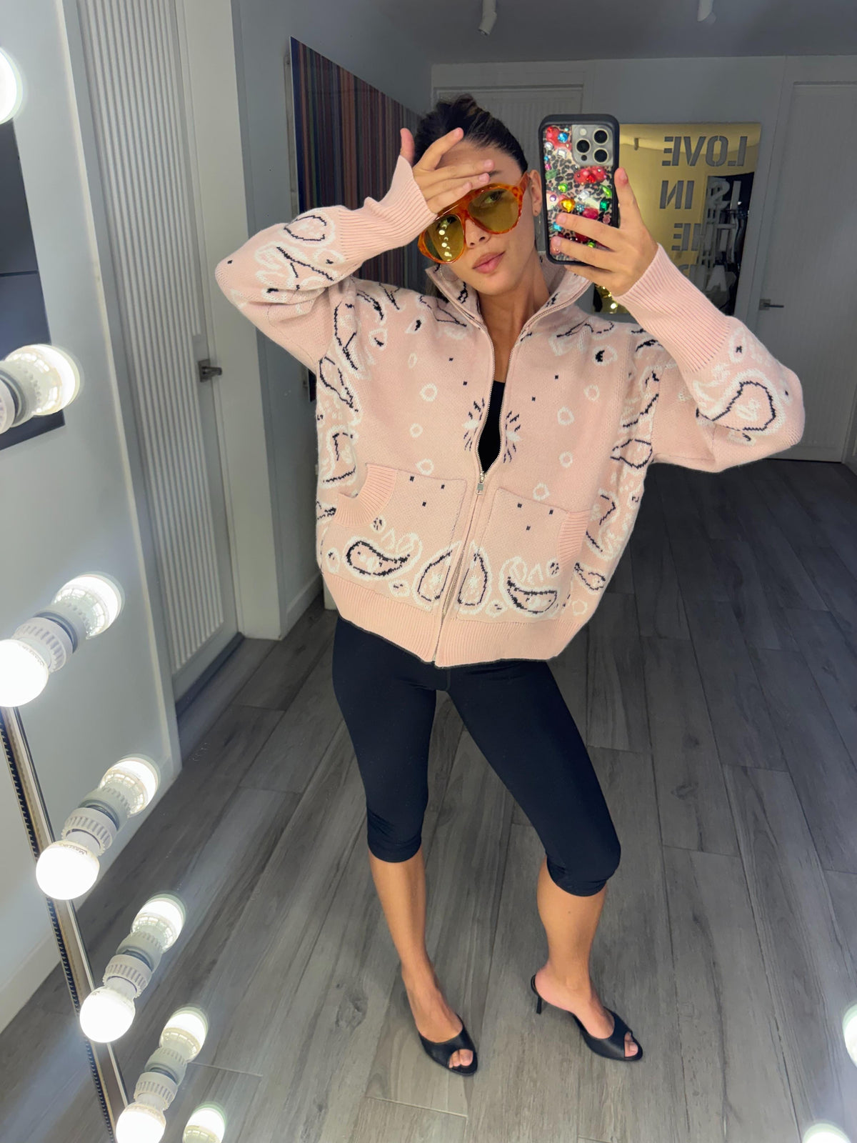 BABY PINK ZIP UP