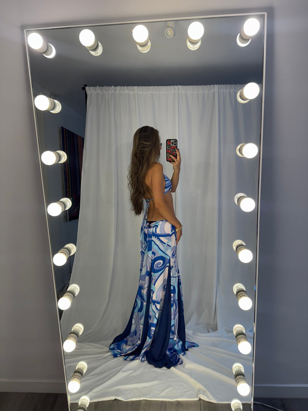 Pucci Cut Out