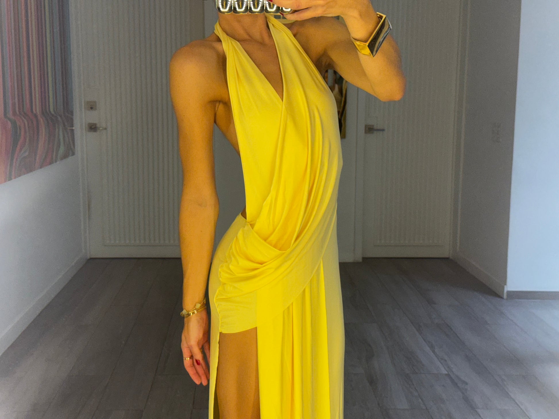 The “Tamara” Backless